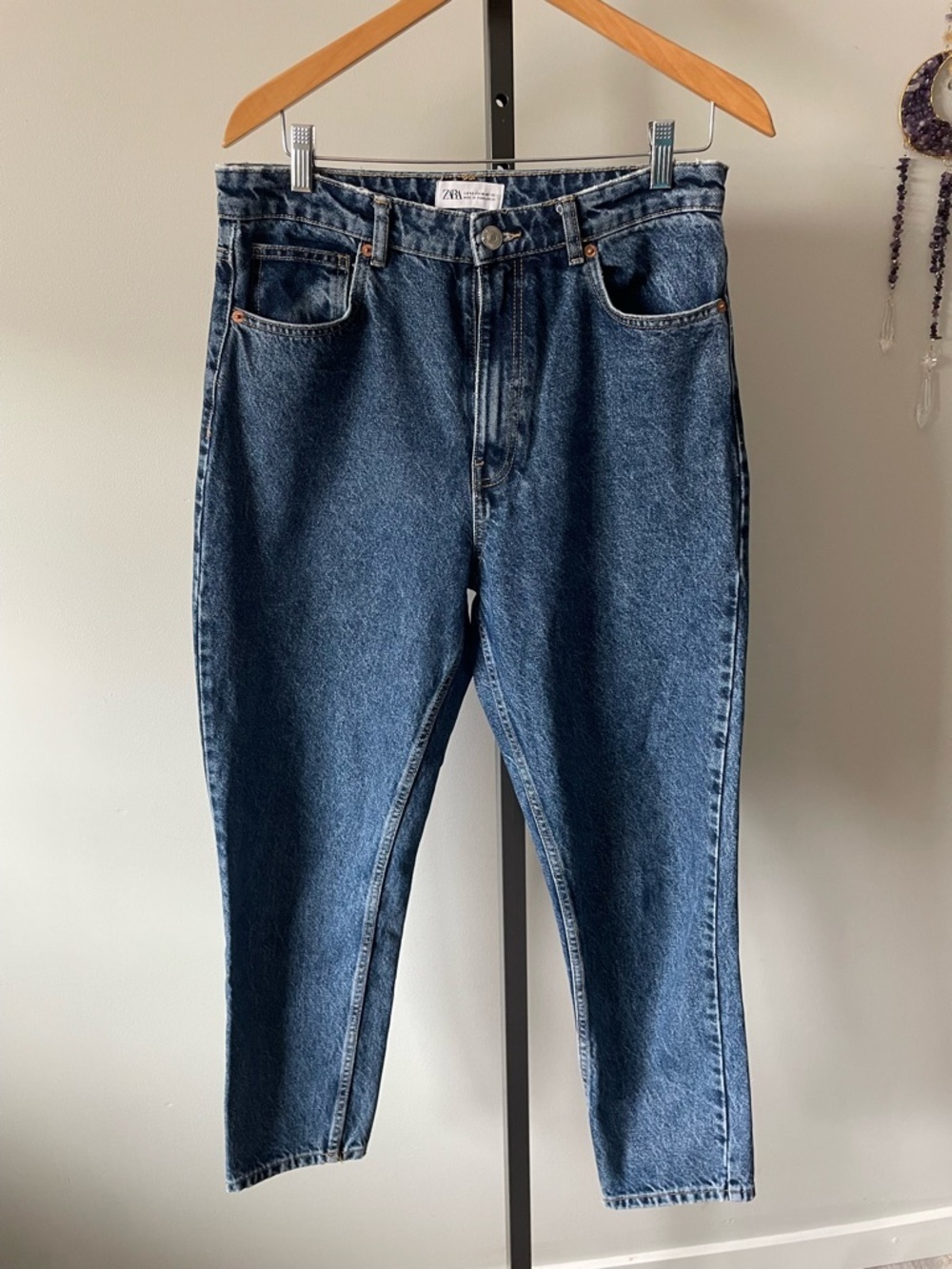 Zara Mom Fit Tapered Fly Button Denim Jeans Size 10